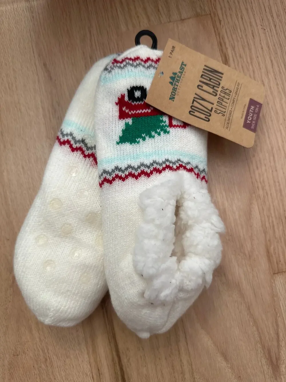 Northeast Outfitters Cozy Cabin Gripper Slippers Youth 10K-4 NWT